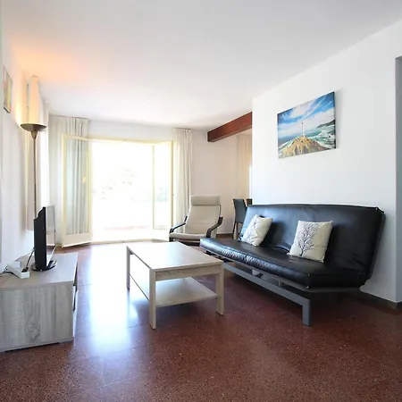 Casa Amplia Con Jardin A 100m De La Playa De La Farella, Cerca Del Puerto De - Es-228-168 * Llanca