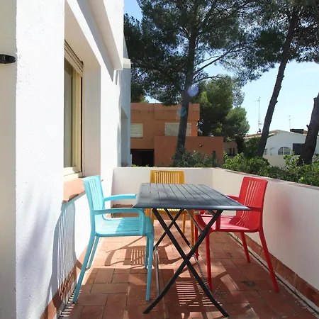 Casa Con Jardin A 100m De La Playa En Llanca, Cerca Del Puerto Y Comercios - Es-228-12 * Llança